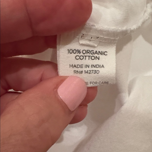 Isa & Ella White Cropped T-Shirt - Picture 6 of 7